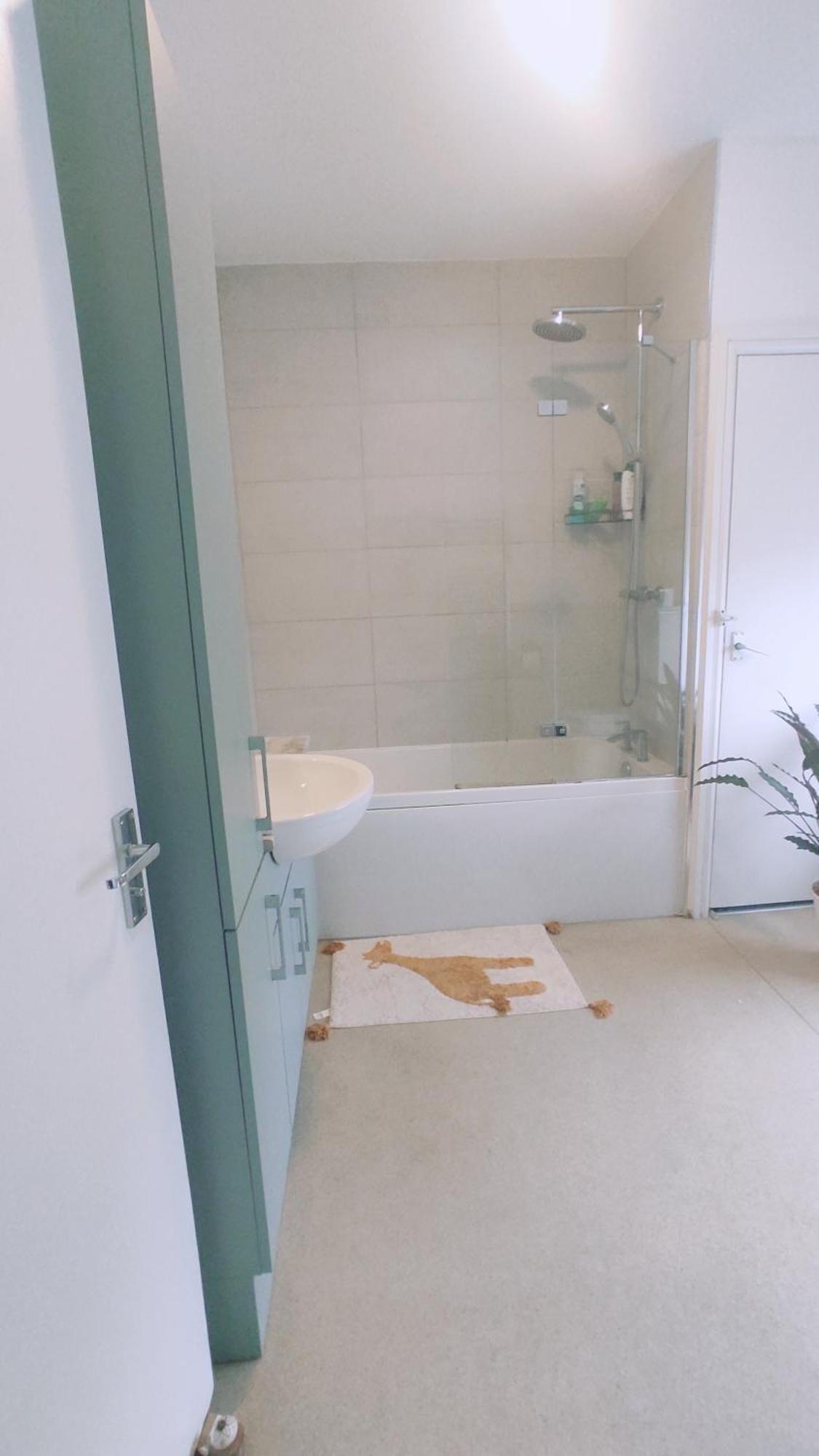 Casa Jimenez - Close To Town With Shared Bathroom Κάρντιφ Εξωτερικό φωτογραφία
